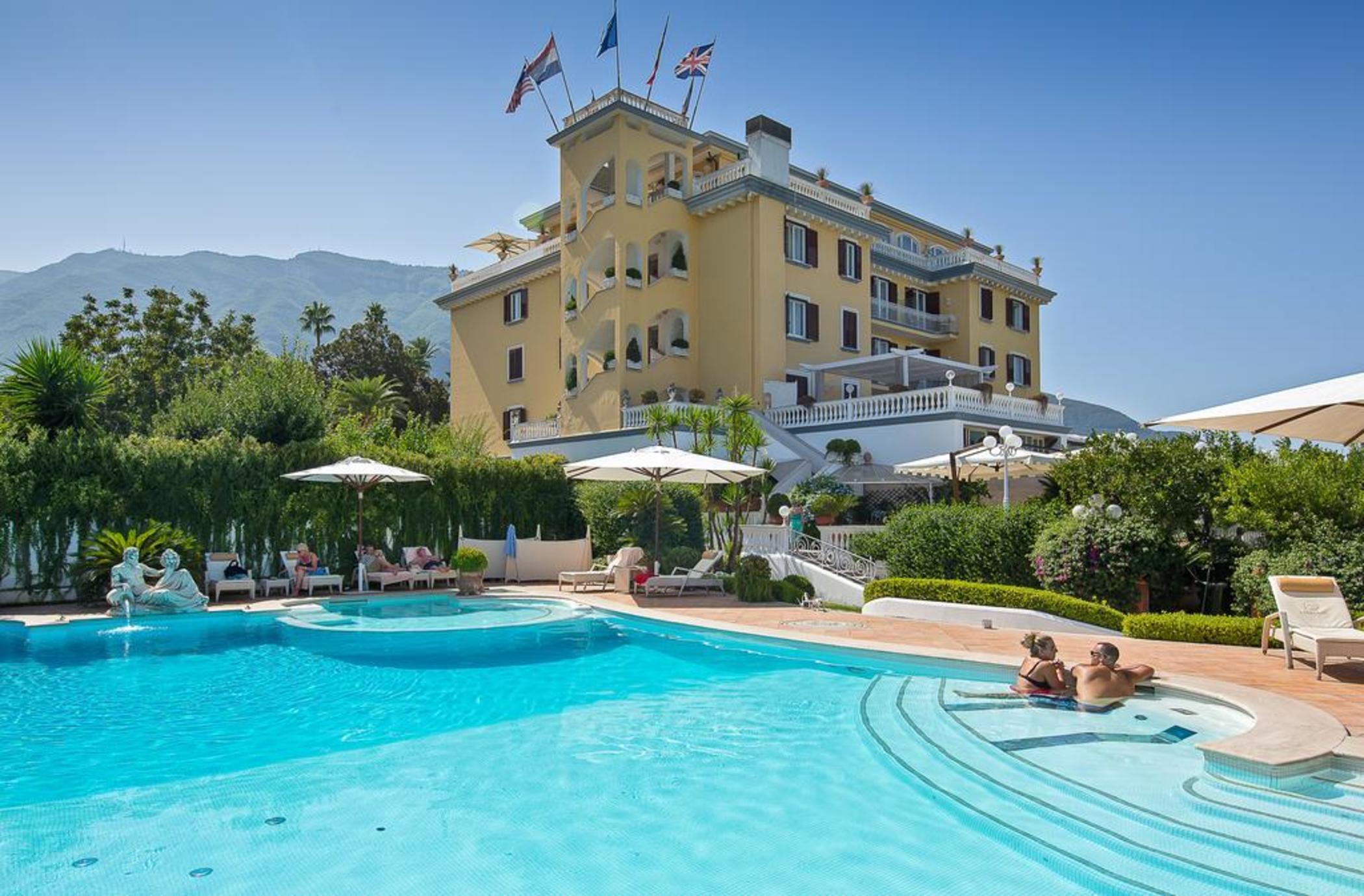 La Medusa Hotel - Dimora Di Charme Castellammare di Stabia Exterior photo