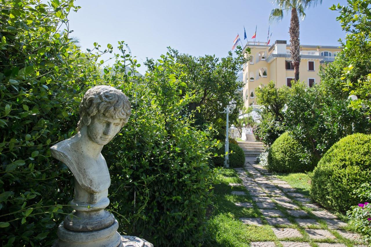 La Medusa Hotel - Dimora Di Charme Castellammare di Stabia Exterior photo
